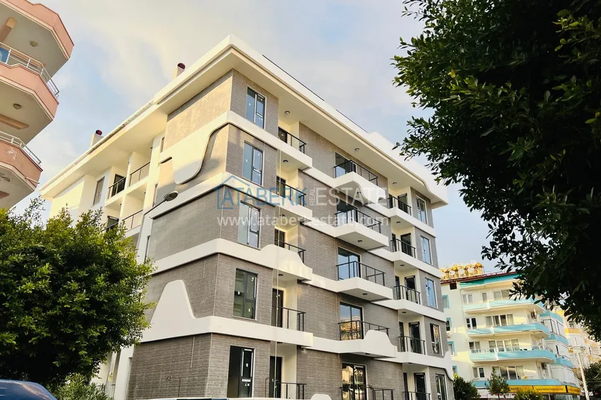 One bedroom apartment in the center of Alanya, 250 meters from the sea 2