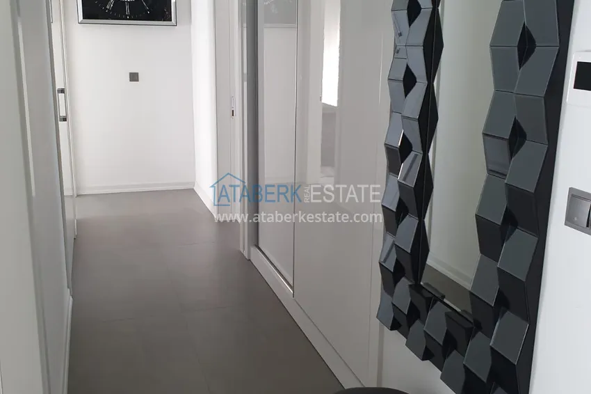 Purchase Linear four-room penthouse with furniture in the center of Alanya in a comfortable complex 1 