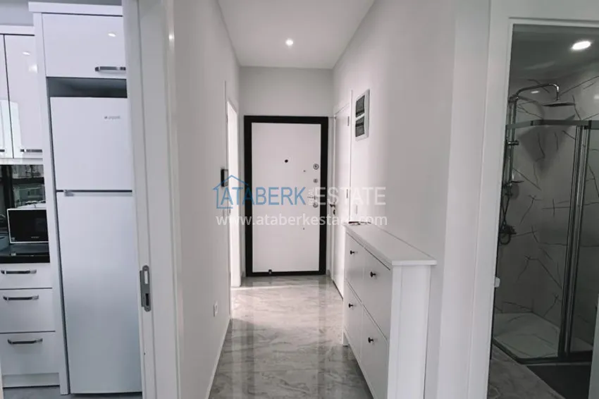 Purchase  Furnished apartment in the center of Alanya, three-room with glazed balcony 1 