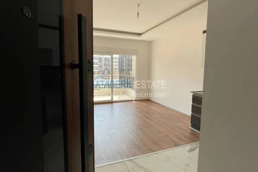 Purchase  Apartment 1 + 1 with a fine finish in the area open for residence permit, Oba - Alanya 1 