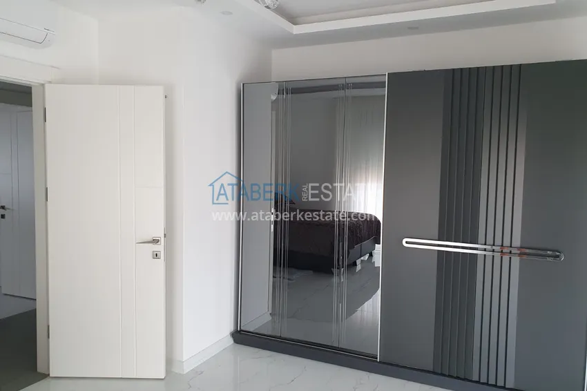 Purchase Linear four-room penthouse with furniture in the center of Alanya in a comfortable complex 23 