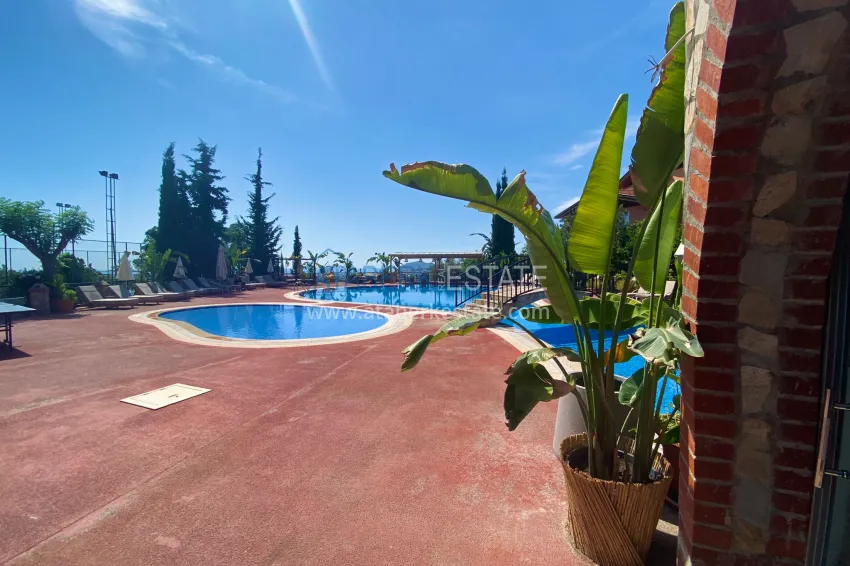 Furnished triplex villa with modern interior in Alanya - Oba district 2 