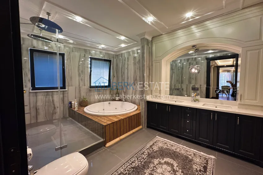 Purchase Furnished triplex villa with modern interior in Alanya - Oba district 35 