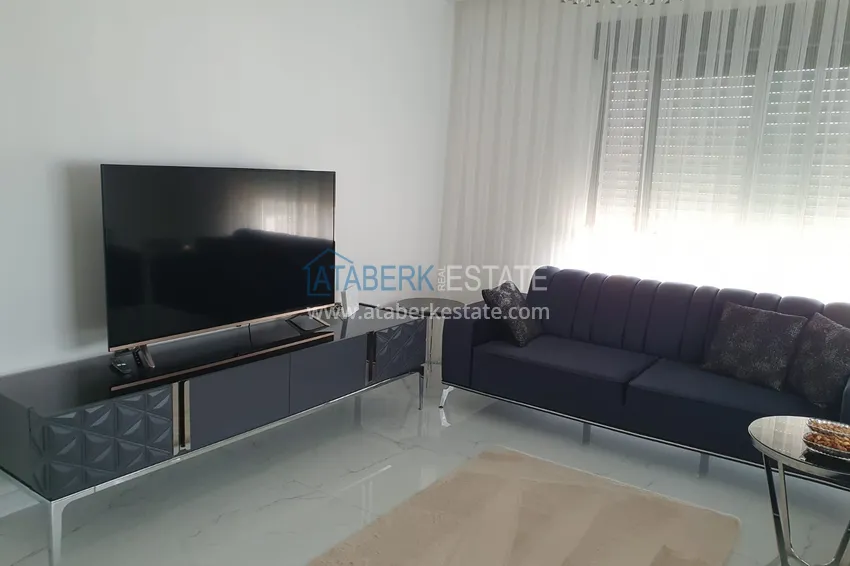 Purchase Linear four-room penthouse with furniture in the center of Alanya in a comfortable complex 4 