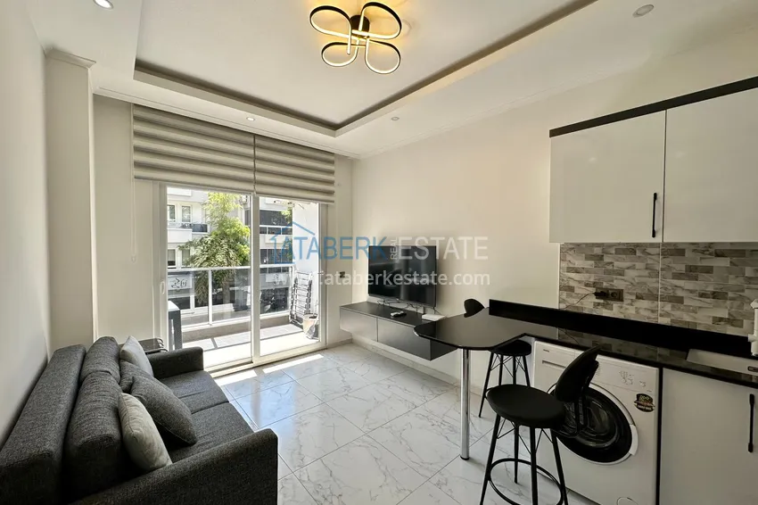 One bedroom apartment for rent in the center of Alanya, a 4-minute walk from Cleopatra Beach 1 