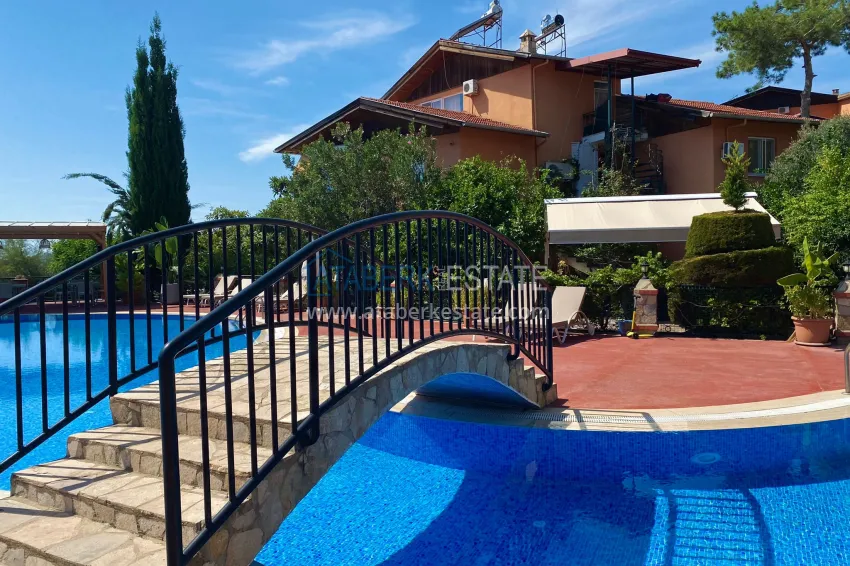Furnished triplex villa with modern interior in Alanya - Oba district 3 