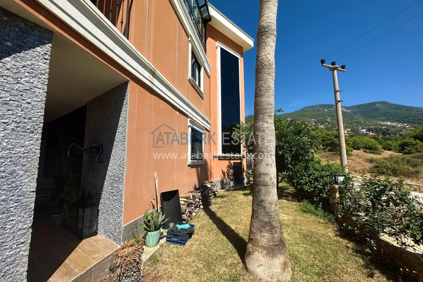 Purchase Furnished triplex villa with modern interior in Alanya - Oba district 4 