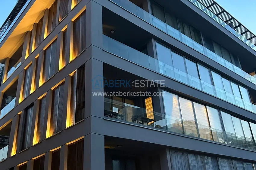 Linear four-room penthouse with furniture in the center of Alanya in a comfortable complex 5 