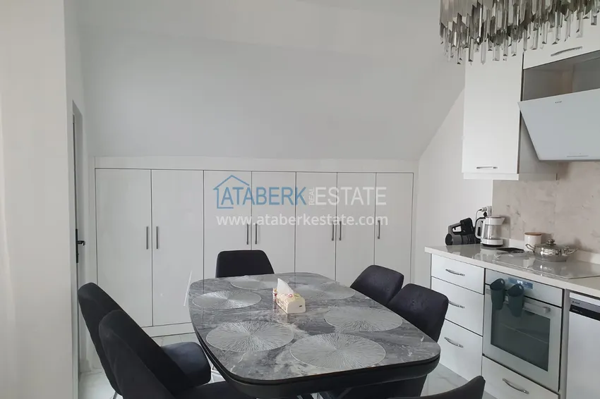 Purchase Linear four-room penthouse with furniture in the center of Alanya in a comfortable complex 6 
