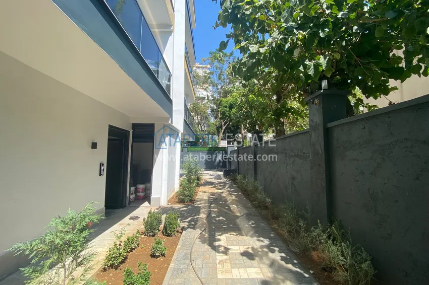 Apartment in the center of Alanya in a new modern residential complex 5 