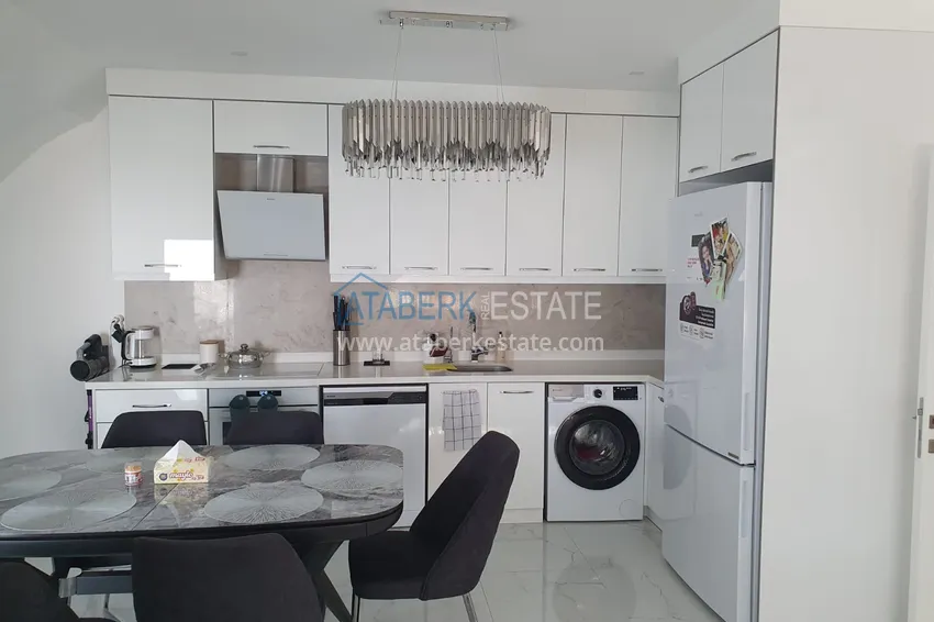 Purchase Linear four-room penthouse with furniture in the center of Alanya in a comfortable complex 7 