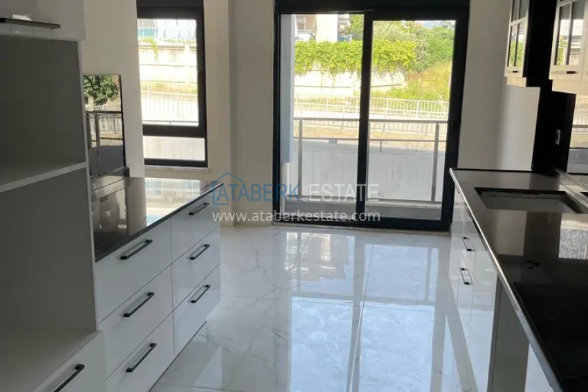 Purchase Apartment in the center of Alanya - 2 bedrooms, separate kitchen, complete and high-quality finishing 6 