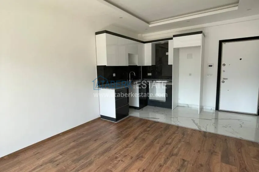 Purchase  Apartment 1 + 1 with a fine finish in the area open for residence permit, Oba - Alanya 7 