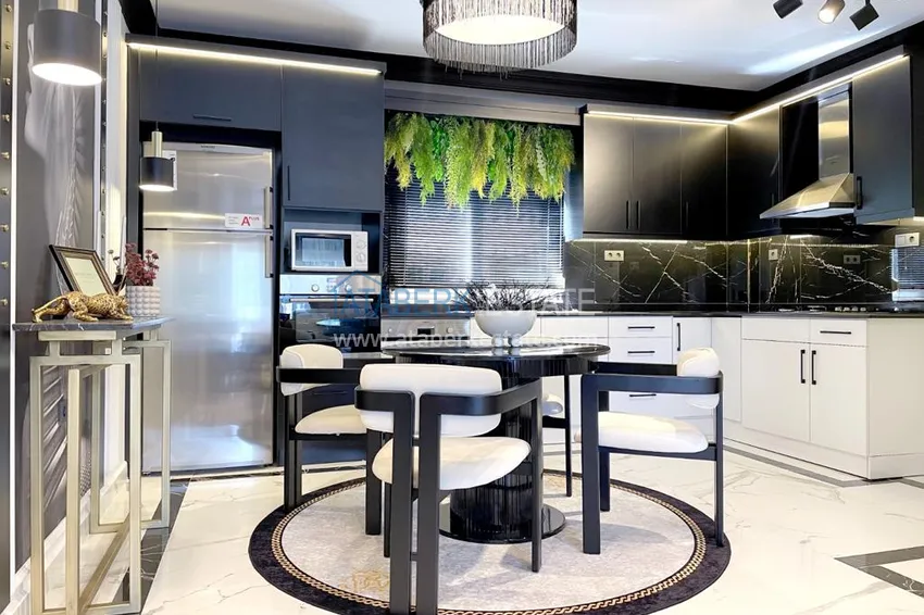 Purchase Apartment 3+1 with furniture in an apart-villa - Alanya center Bektas district 8 