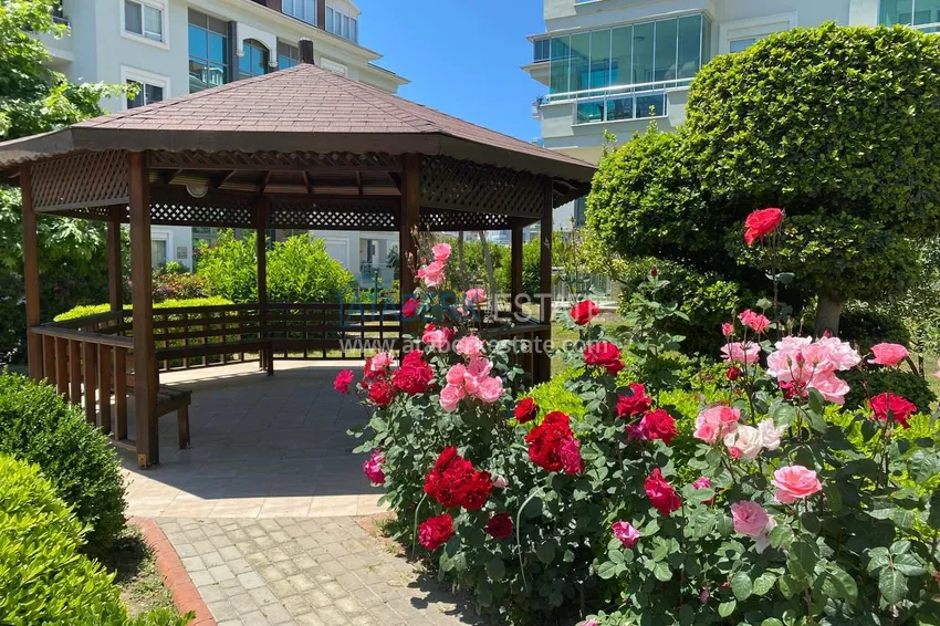 Turnkey two-room apartment in a premium segment residence – Oba district, Alanya 12 