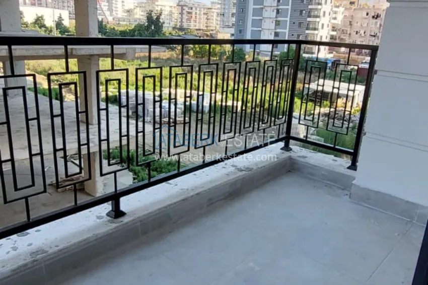 Purchase Finished 1+1 apartment in a multi-apartment residential complex in Mahmutlar — center 12 