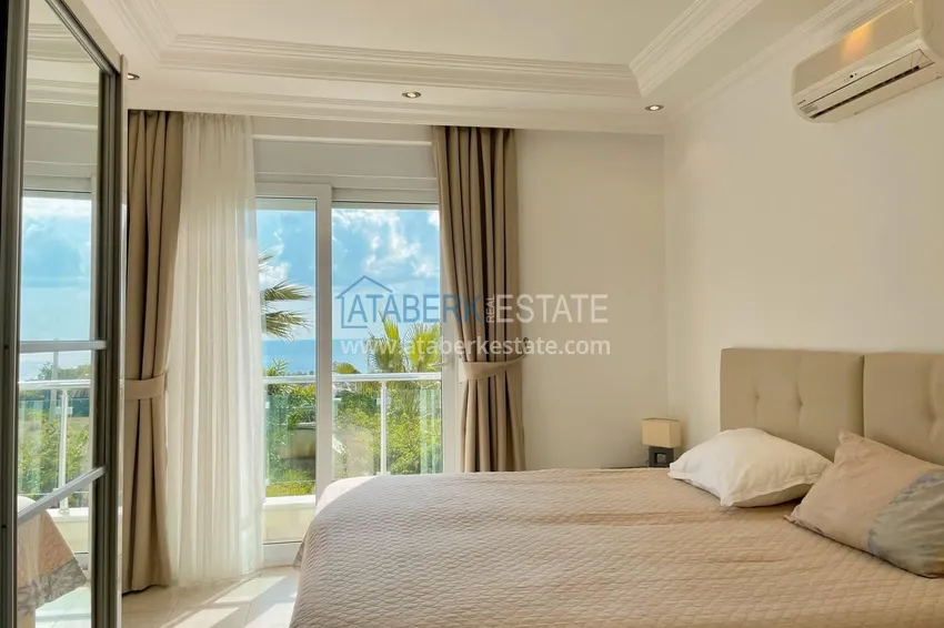 Purchase  Apartment 2+1 with furniture and sea views in the area of Cleopatra Beach - the center of Alanya. The property is suitable for a residence permit 16 