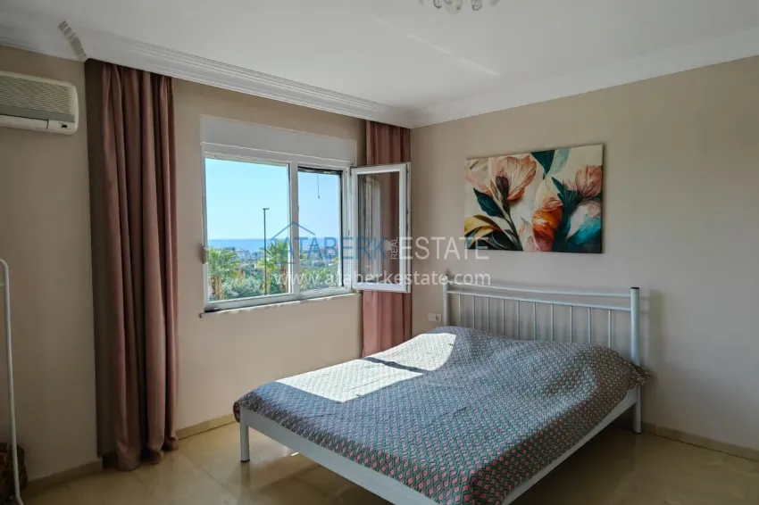 Purchase Panoramic two-bedroom apartment with furniture, glazed balcony in Mahmutlar 18