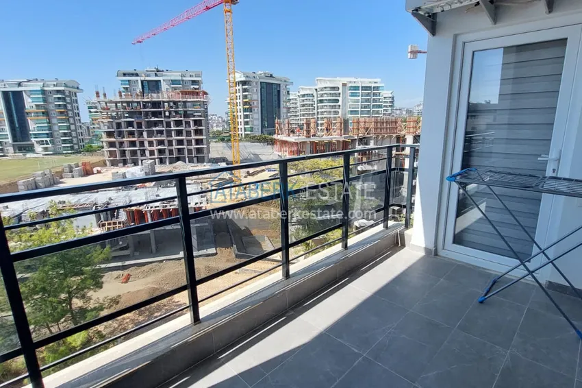 Purchase Apartment for rent in a complex with good infrastructure in Avsallar No. 87 18