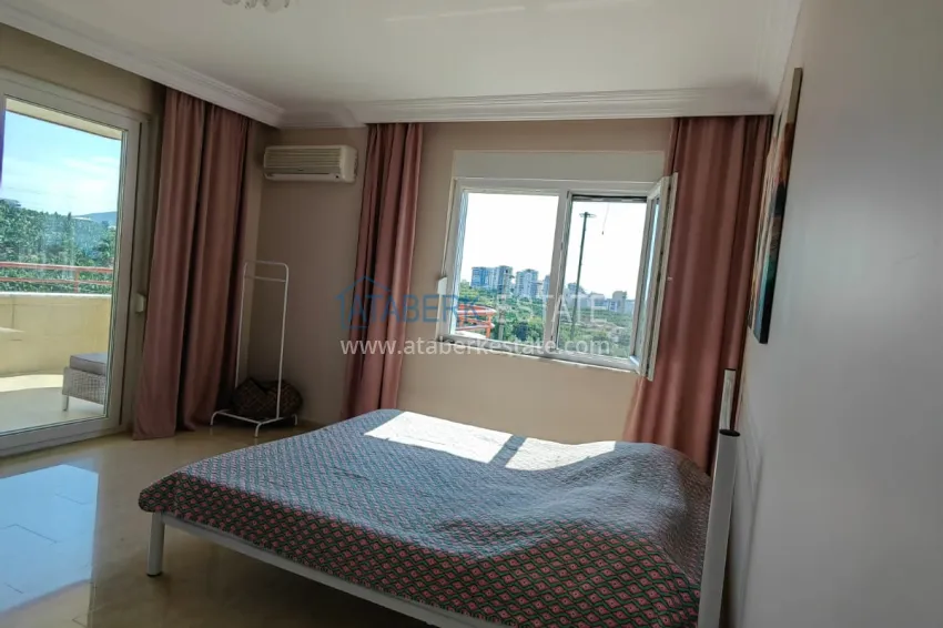 Purchase Panoramic two-bedroom apartment with furniture, glazed balcony in Mahmutlar 20