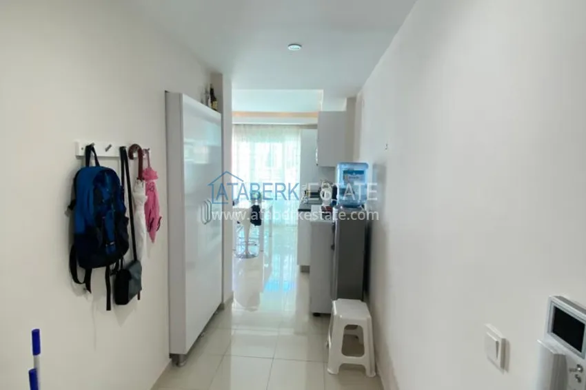 Purchase 3+1 penthouse duplex with furniture and a glazed balcony in the Oba area. Real estate for a residence permit 1 