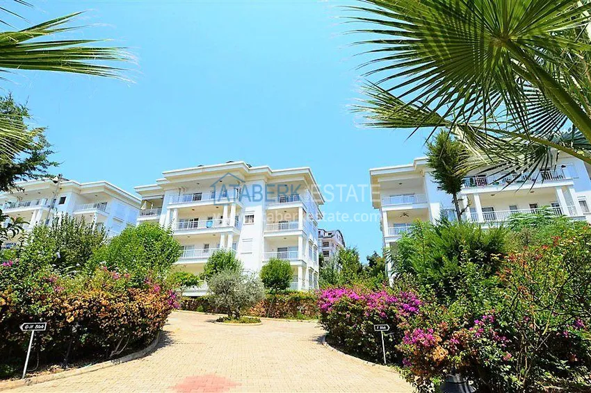 2+1 apartment with furniture and a view of the fortress in Oba, Alanya 5 