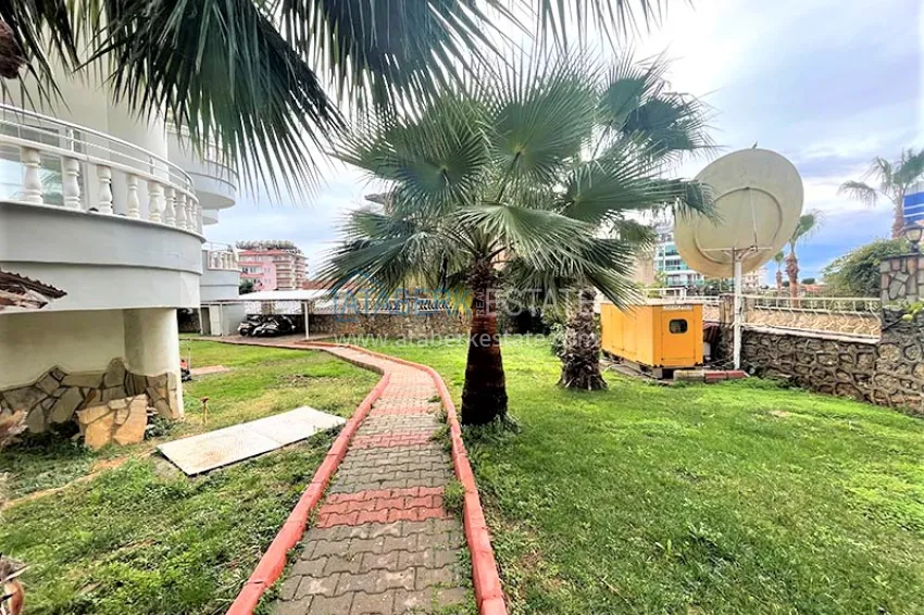 Furnished duplex with pool on the terrace in Tosmur, Alanya 9