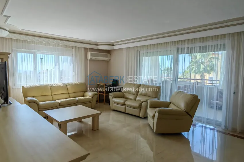 Purchase Panoramic two-bedroom apartment with furniture, glazed balcony in Mahmutlar 5