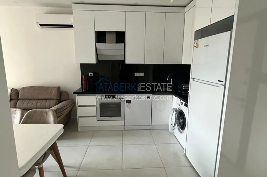 Purchase  1+1 apartment with furniture and sea view in a hotel-type complex, Mahmutlar district — Alanya 6 