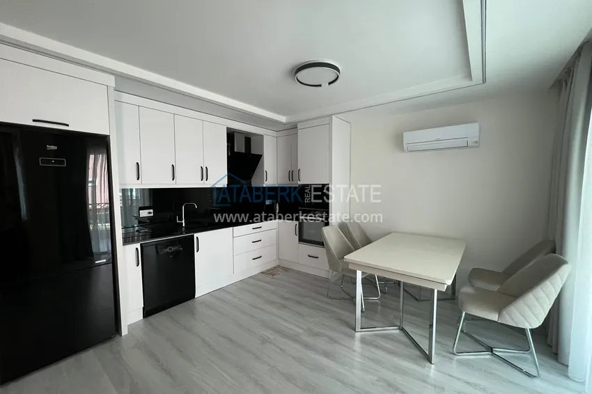Purchase Furnished 2+1 apartment in a complex on the beachfront, Mahmutlar district — Alanya 5 