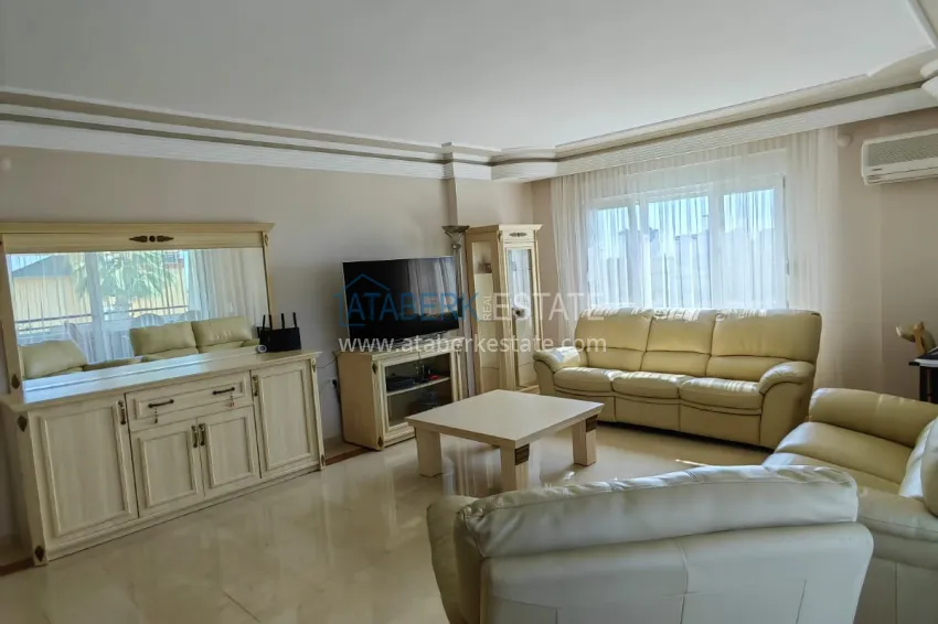 Purchase Panoramic two-bedroom apartment with furniture, glazed balcony in Mahmutlar 6