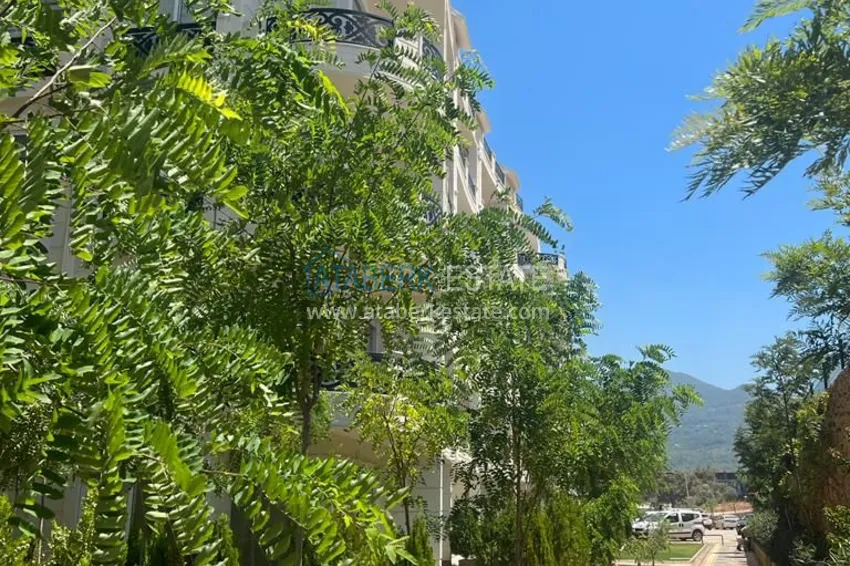 Двухуровневые меблированные апартаменты с панорамным видом на море и горы – район Оба, Алания  8 