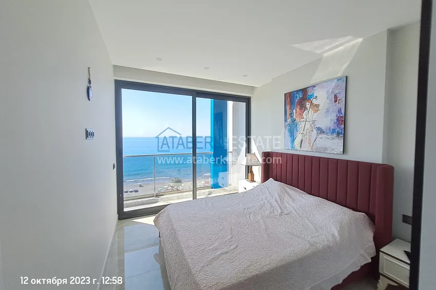 Purchase  Furnished 2+1 apartment with sea views on the beachfront, Mahmutlar district — Alanya 7 