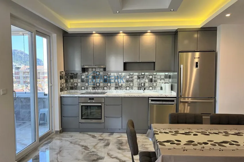 Purchase  Apartment 2+1 with furniture and glazed balcony in the center of Alanya - Cleopatra Beach area. Real estate for residence permit 6 