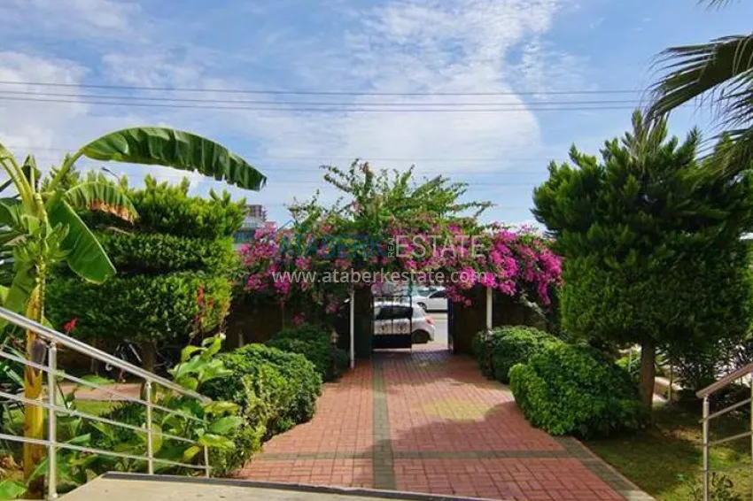 Furnished duplex with pool on the terrace in Tosmur, Alanya 12