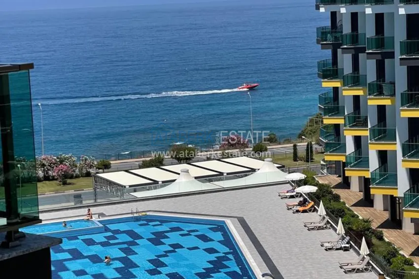 Purchase  Furnished 1+1 apartment in a complex on the seafront — Alanya, Kargicak district 11 
