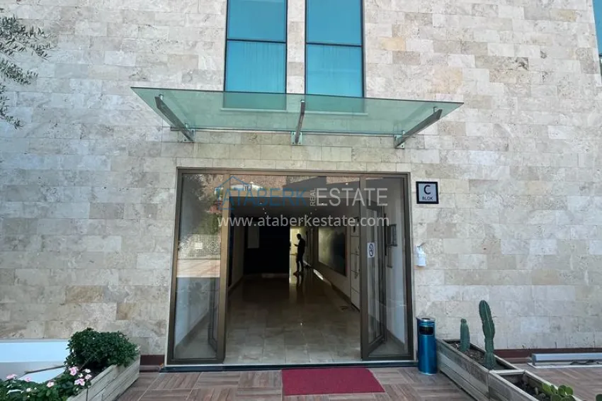 Three-room apartment with furniture in a luxury residential complex in the Cikcilli area 15 