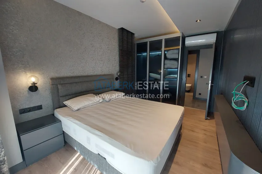 Purchase Rent a two-level premium villa with a private pool in Mahmutlar 17 