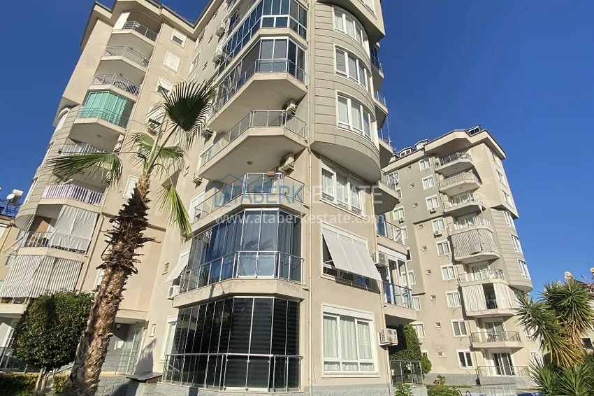 Apartment in the center of Alanya, furnished with panoramic views of the sea and the fortress 1 