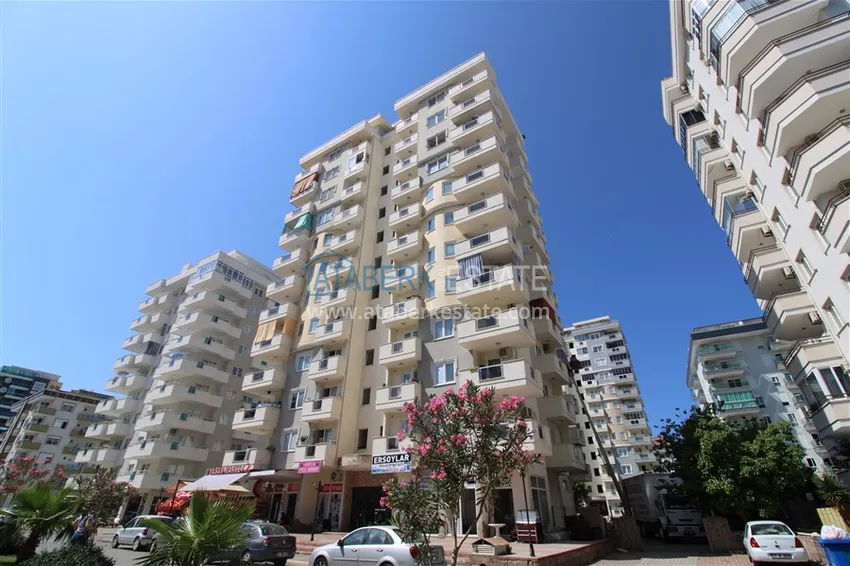 2+1 apartment in Mahmutlar furnished in the center of the district — 300 meters from the sea 2 