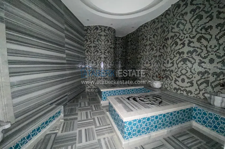 Furnished 1+1 apartment in a complex on the seafront — Alanya, Kargicak district 27 