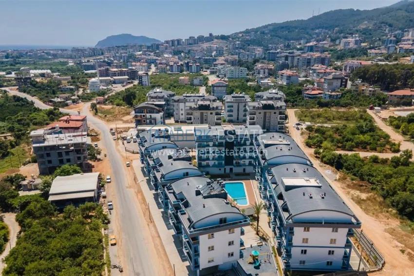 Newly furnished apartment with a glazed balcony in a modern complex - Oba district, Alanya 2 