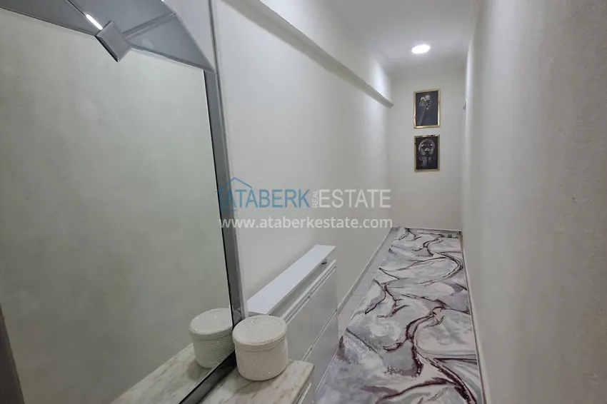 Purchase  Квартира 2+1 в центре Алании с мебелью, отдельной кухней и застекленным балконом  2 