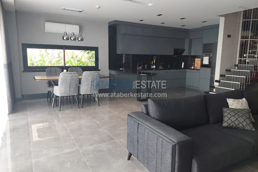 Purchase Rent a two-level premium villa with a private pool in Mahmutlar 2 