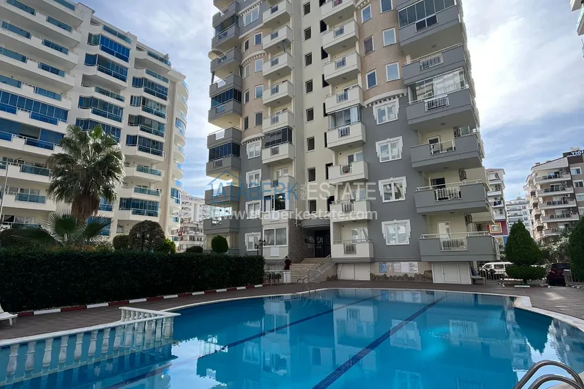 2+1 apartment in Mahmutlar furnished in the center of the district — 300 meters from the sea 3 