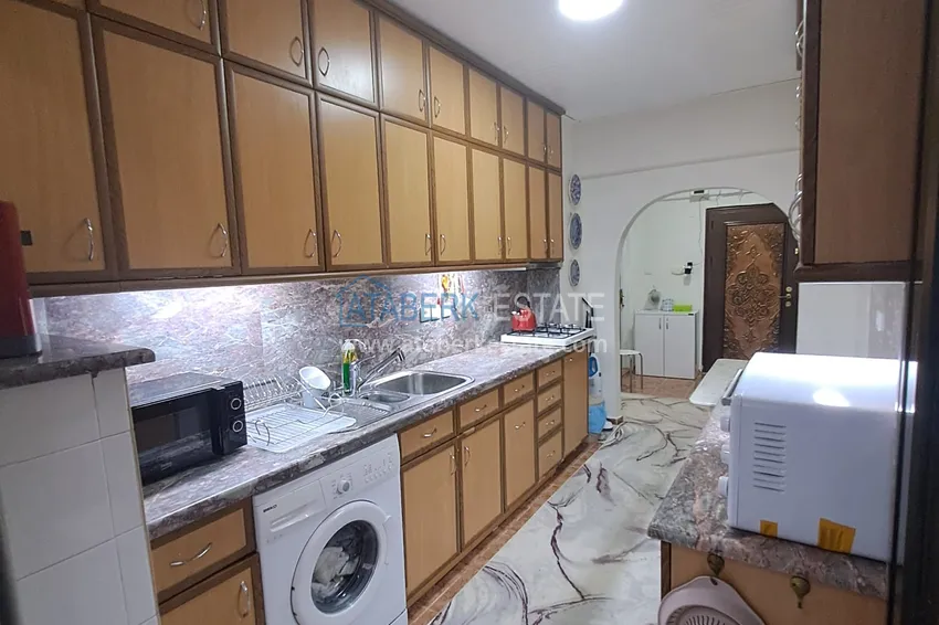 Purchase  Квартира 2+1 в центре Алании с мебелью, отдельной кухней и застекленным балконом  4 