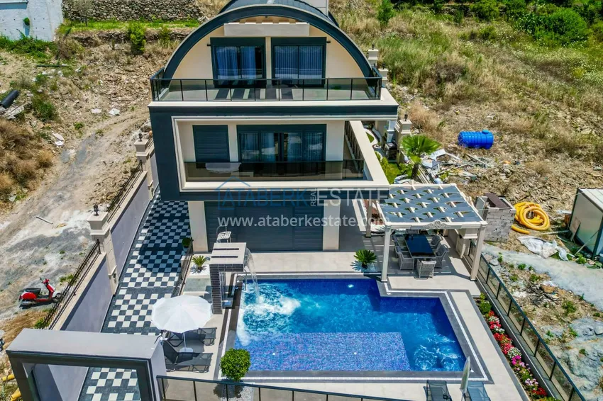 Property for citizenship! Detached luxury villa with stunning views in Kargicak area 4 