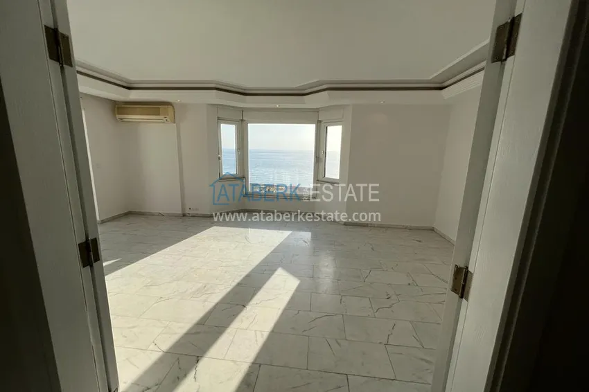 Purchase  Apartment 2+1 with sea views in a complex on the first coast, Tosmur - Alanya 8 