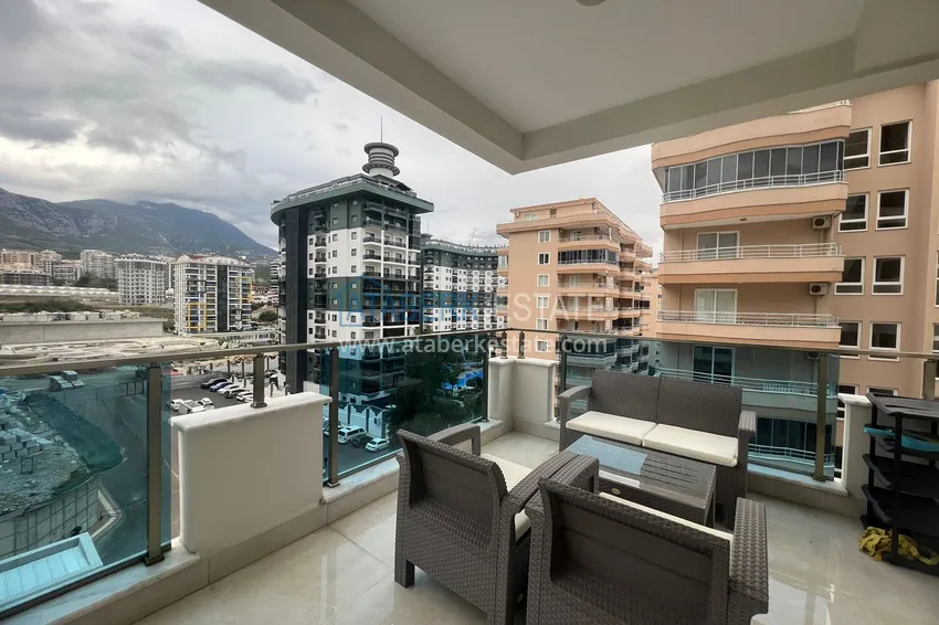 Purchase 1+1 apartment for rent in Mahmutlar in a luxurious residential complex D-38 9