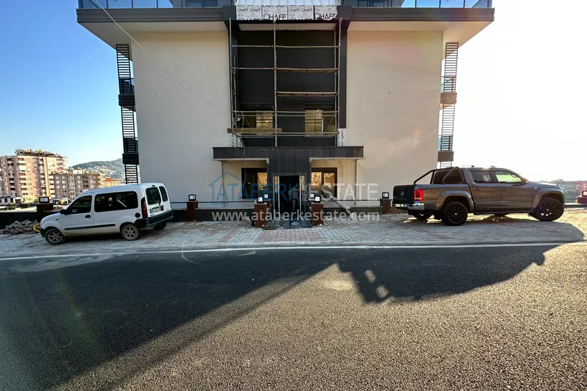 Apartment 1+1 furnished with views of the sea and the historical fortress - the center of Alanya 3 